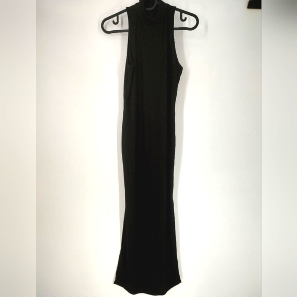 Forever 21 Sleeveless Black Maxi Dress Size S